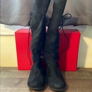 Black Knee-High Women's Boots